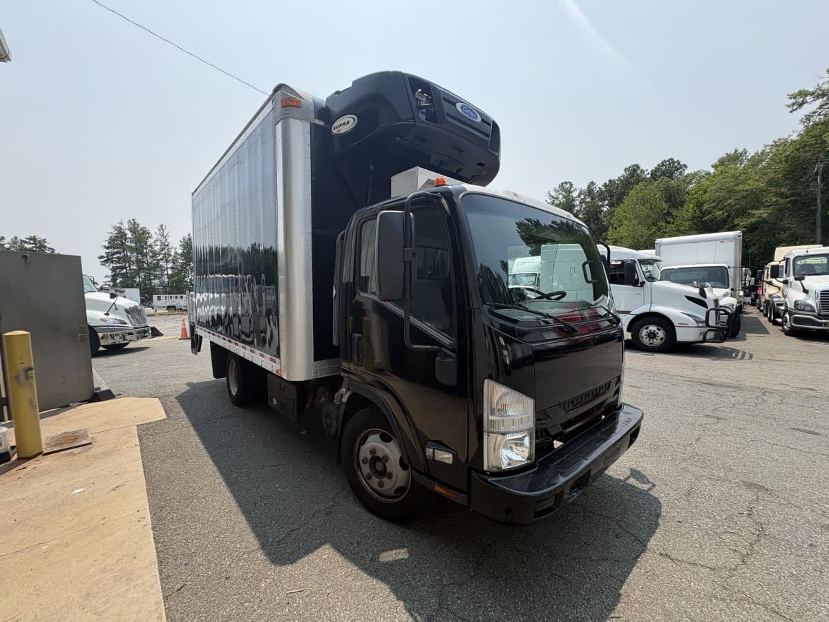 2017 Isuzu NPR 671584