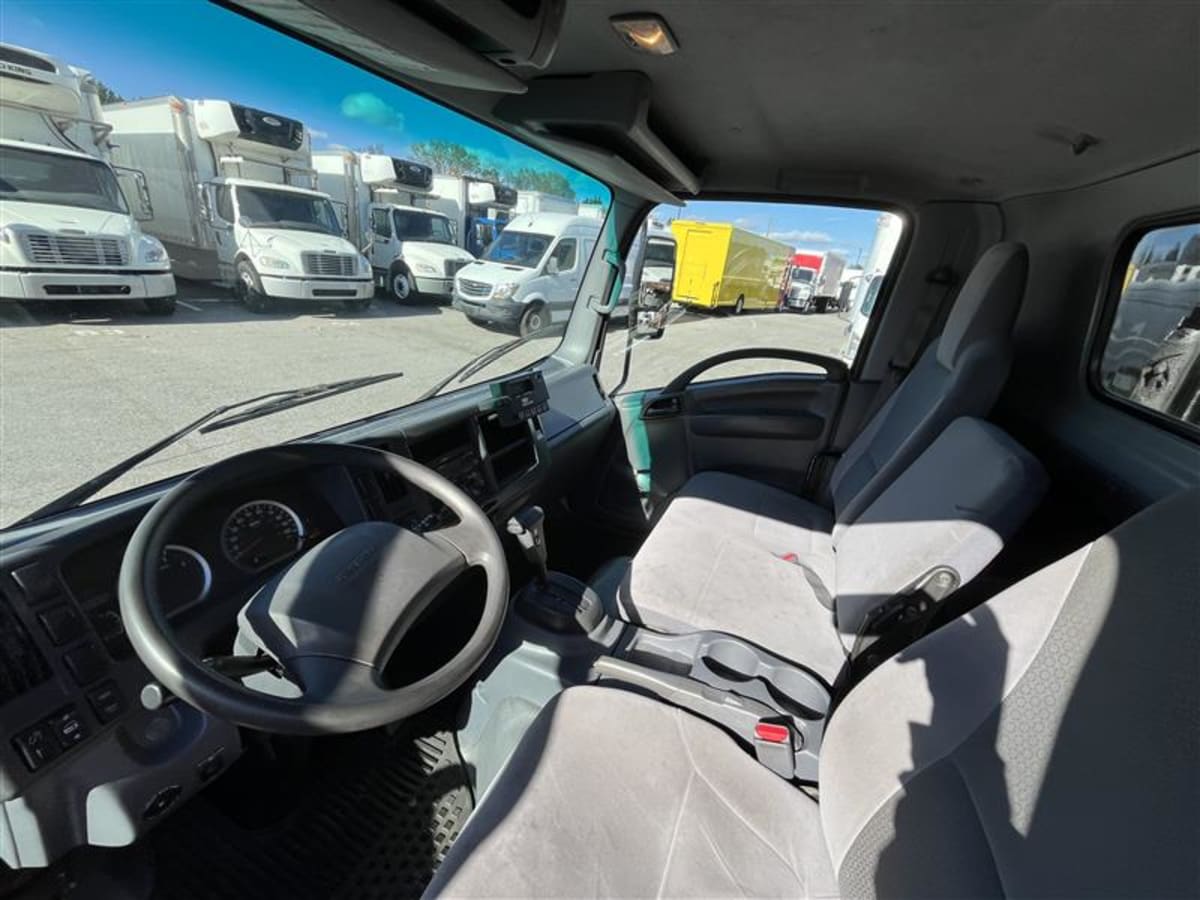 2017 Isuzu NPR 671585