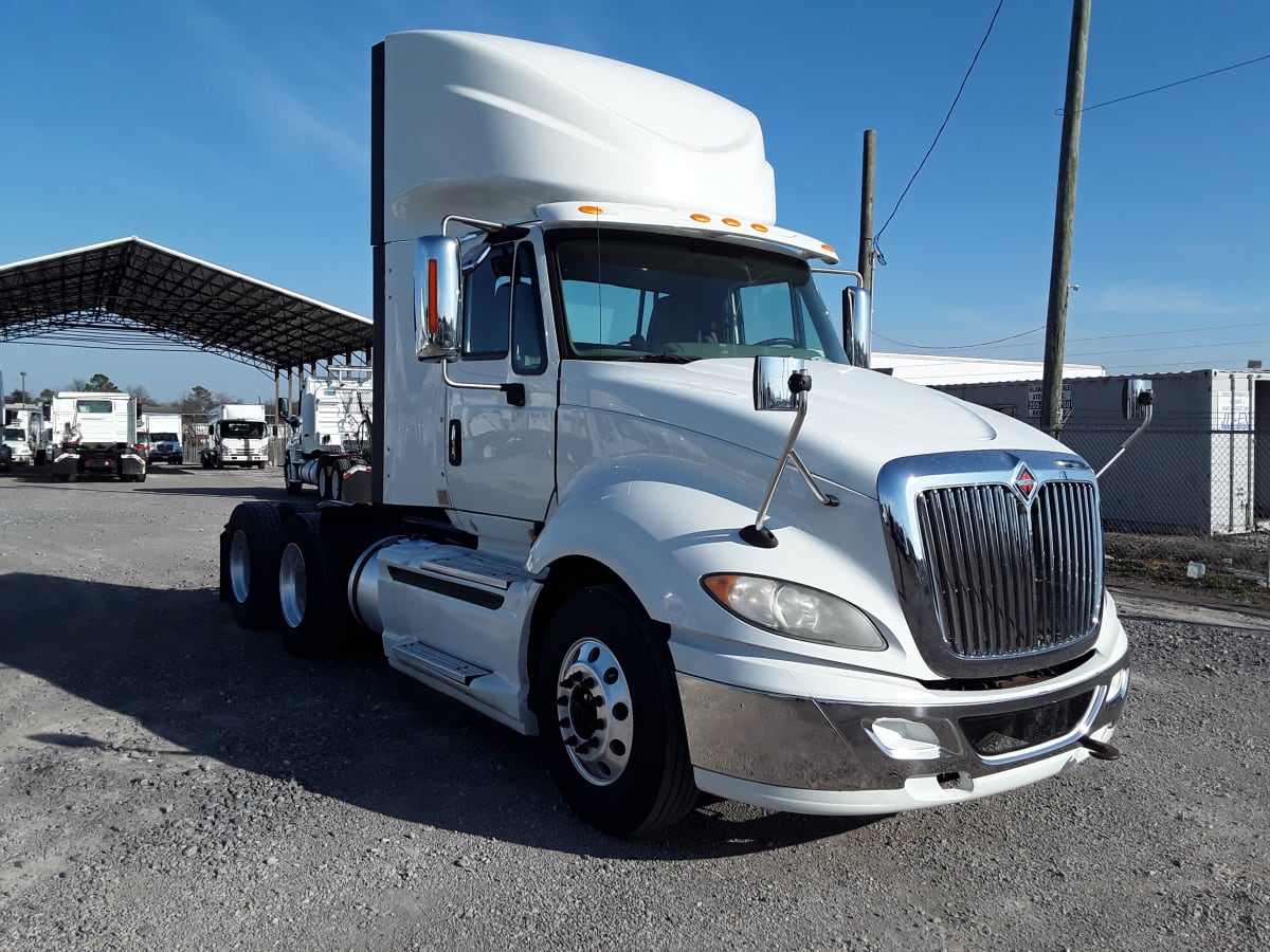 2017 Navistar International PROSTAR 671614