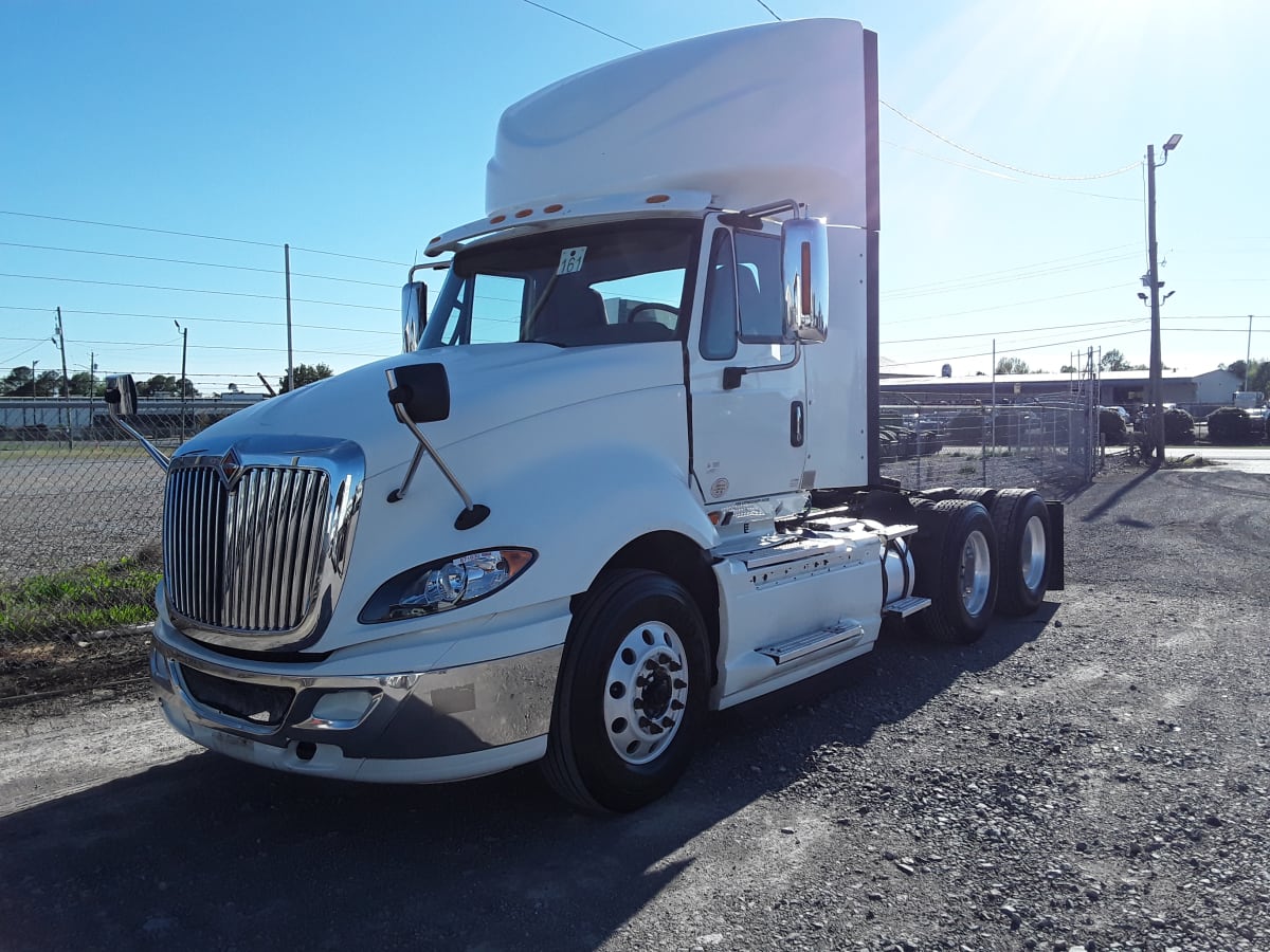 2017 Navistar International PROSTAR 671630