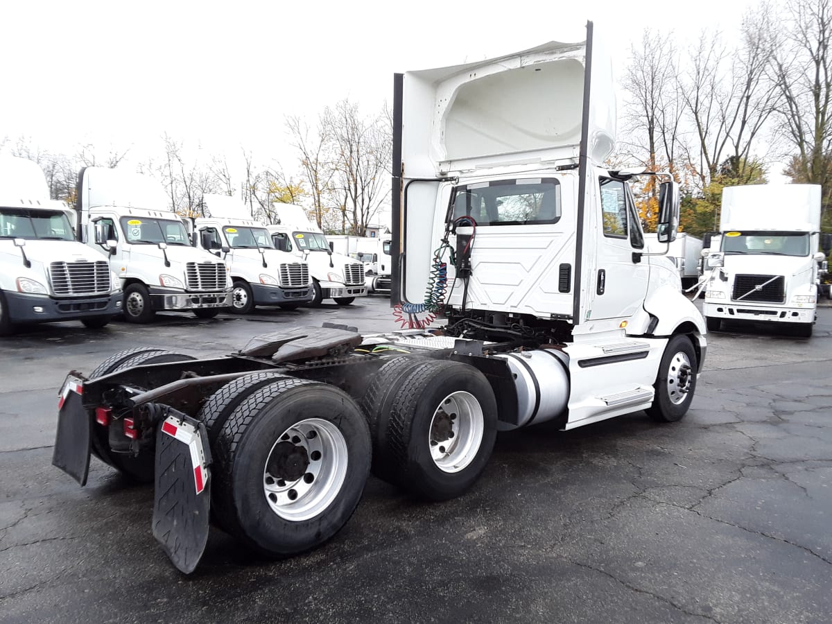 2017 Navistar International PROSTAR 671639