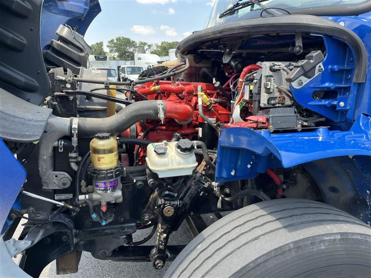 2017 Freightliner M2 106 671676