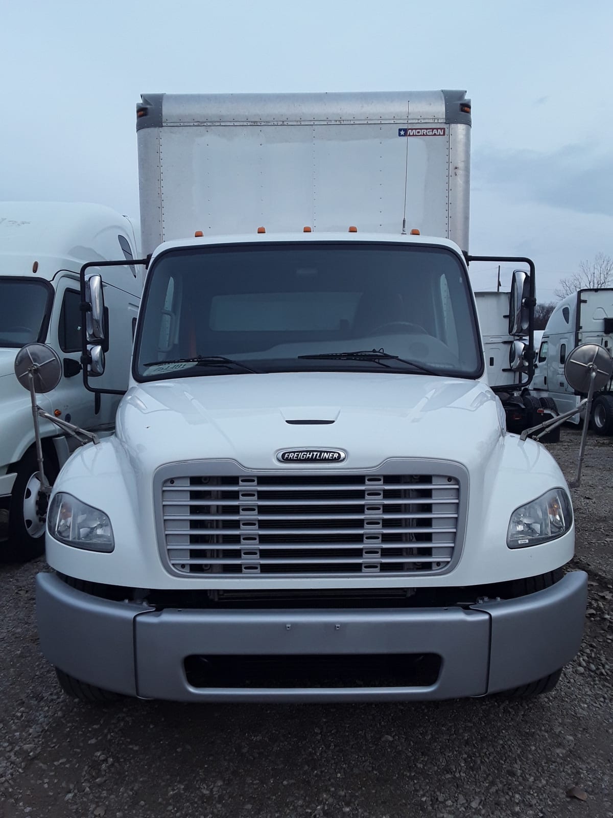 2017 Freightliner/Mercedes M2 106 671694