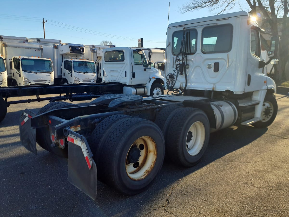 2017 Freightliner/Mercedes CASCADIA 125 671707