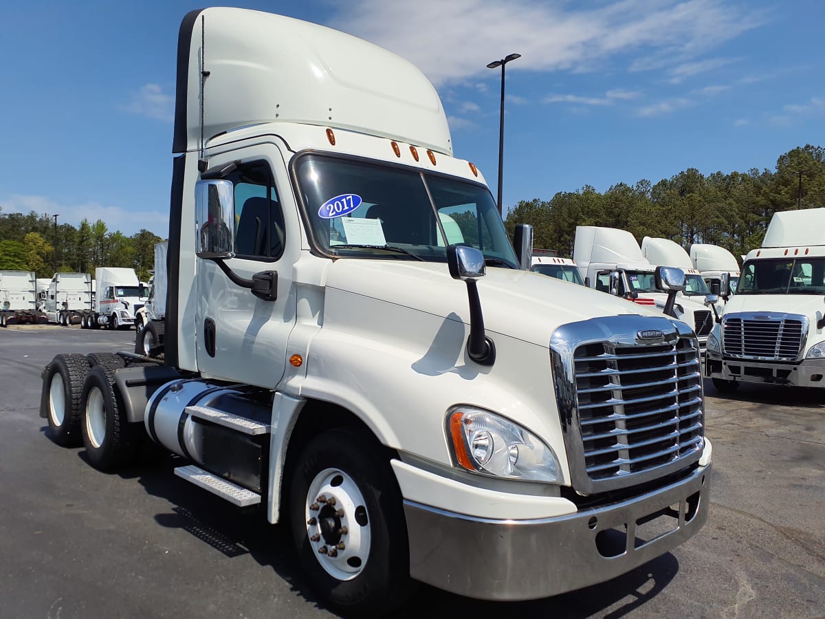 2017 Freightliner/Mercedes CASCADIA 125 671770