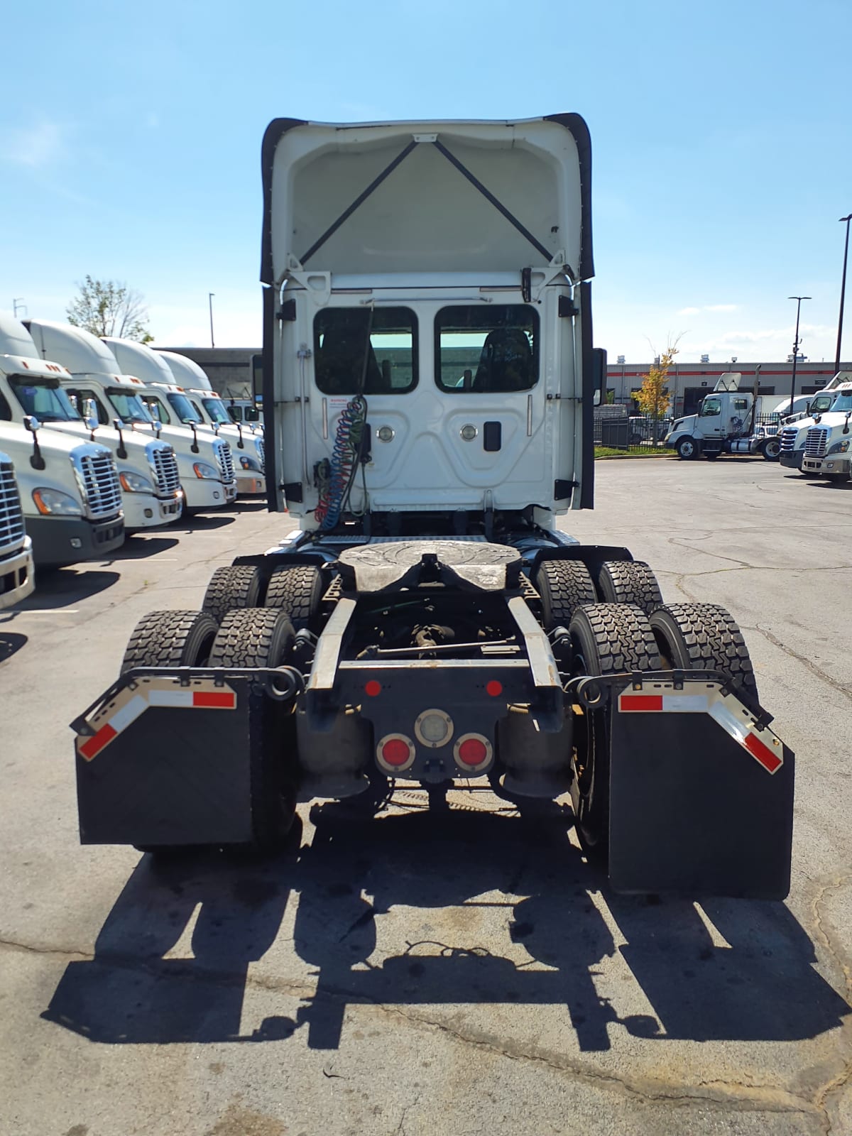 2017 Freightliner/Mercedes CASCADIA 125 671773