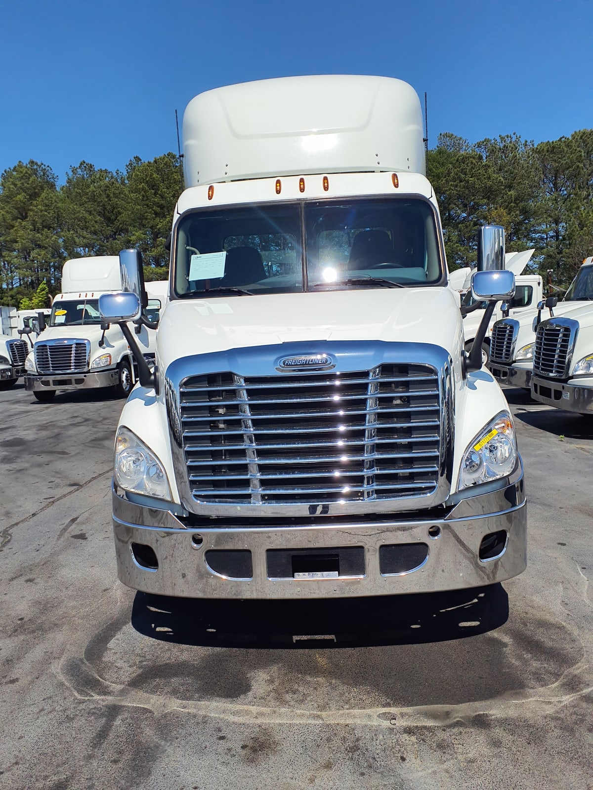 2017 Freightliner/Mercedes CASCADIA 125 671773