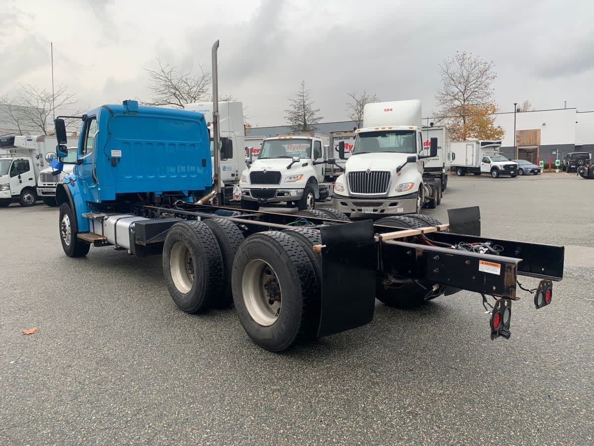 2017 Freightliner/Mercedes M2 106 671787