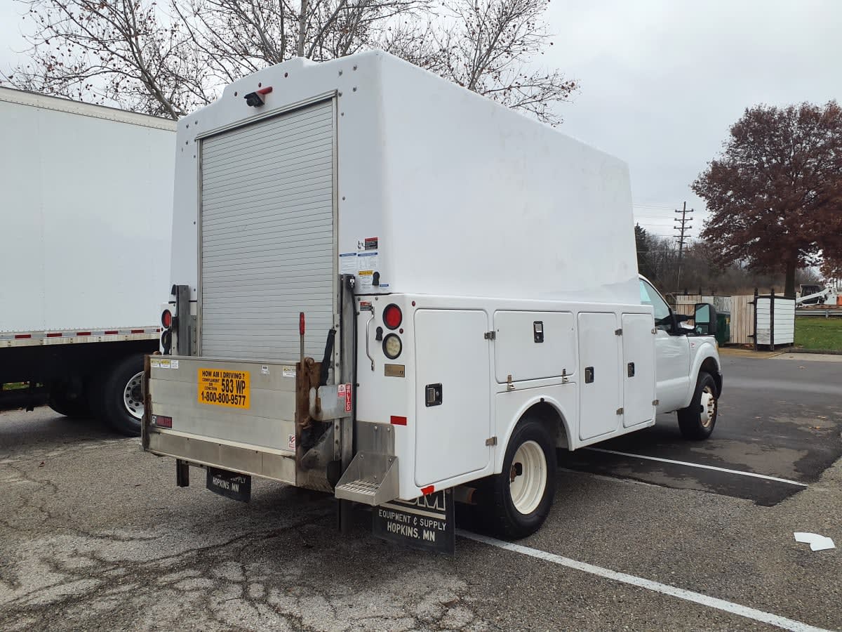 2016 Ford Motor Company F-350 SUPER DUTY 671792