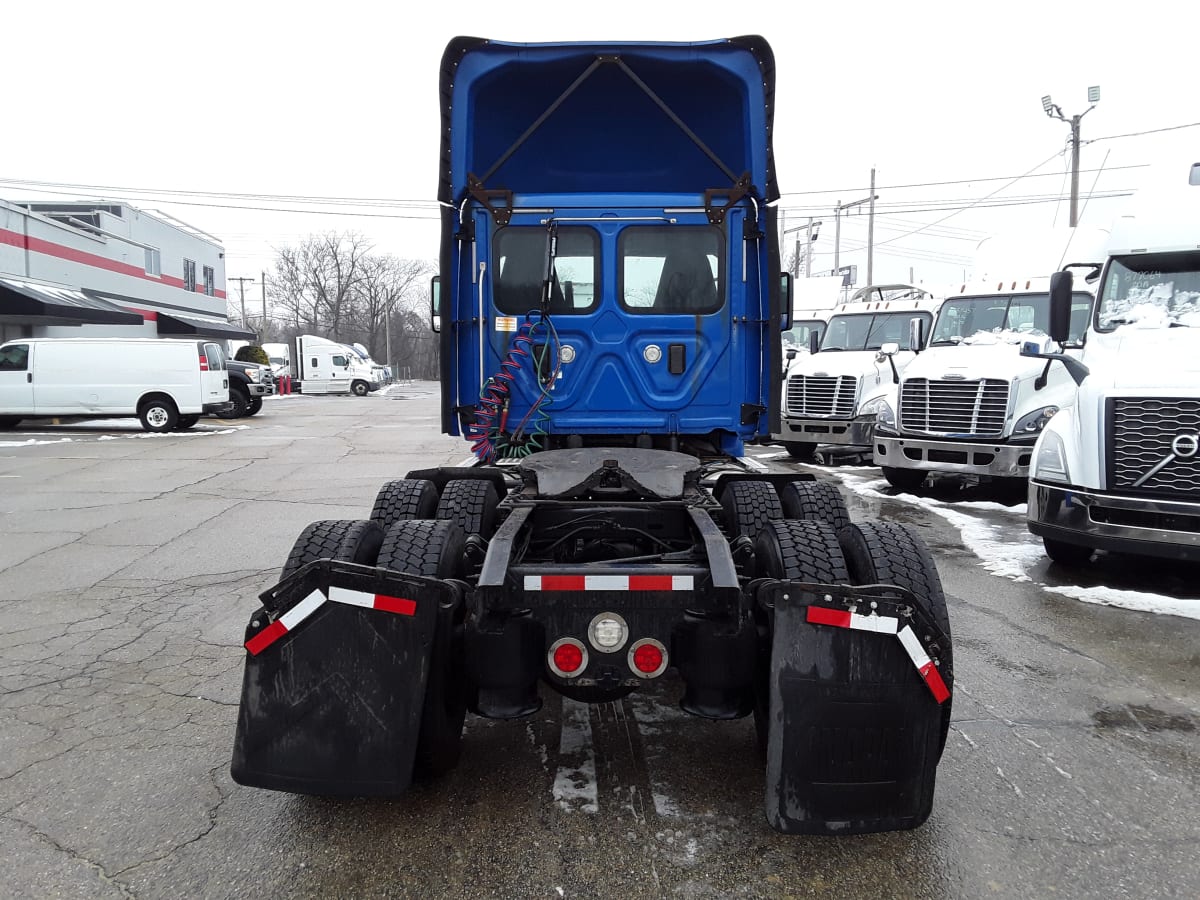 2017 Freightliner/Mercedes CASCADIA 125 671863