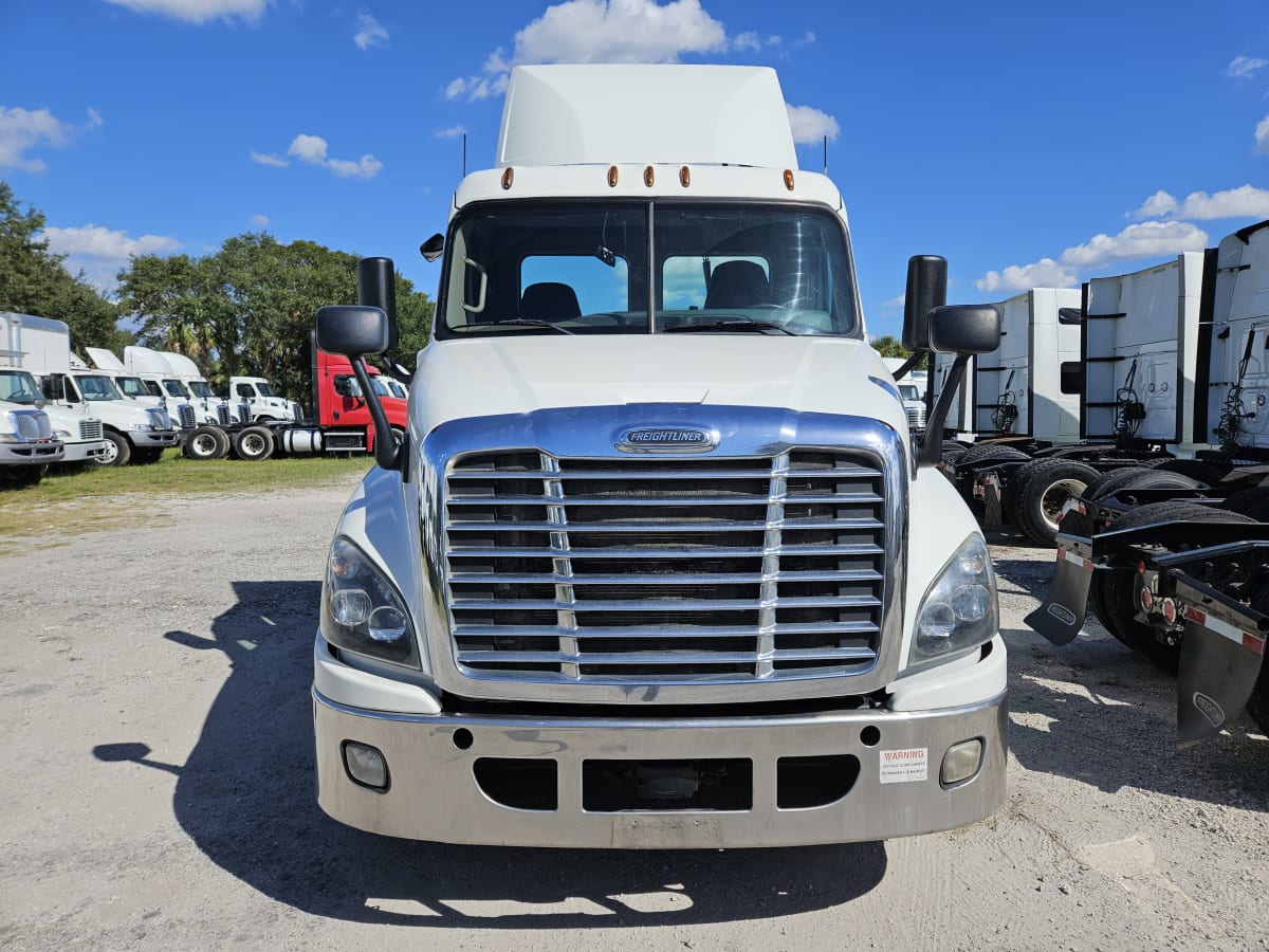 2017 Freightliner/Mercedes CASCADIA 125 671894