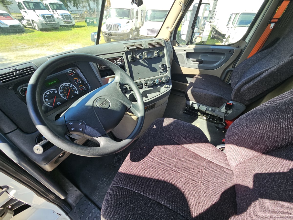 2017 Freightliner/Mercedes CASCADIA 125 671894