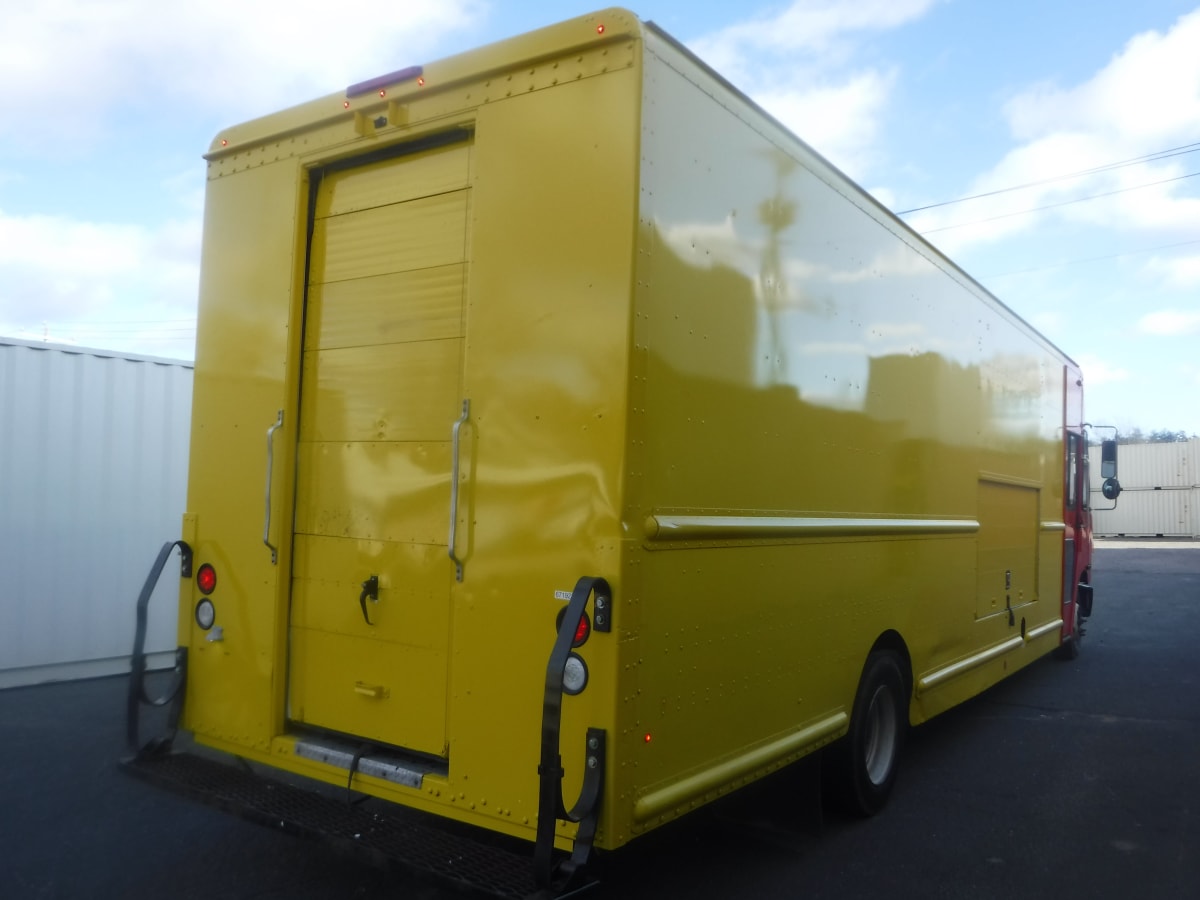 2017 Frtlr Custom Chassis Corp MT55 671927