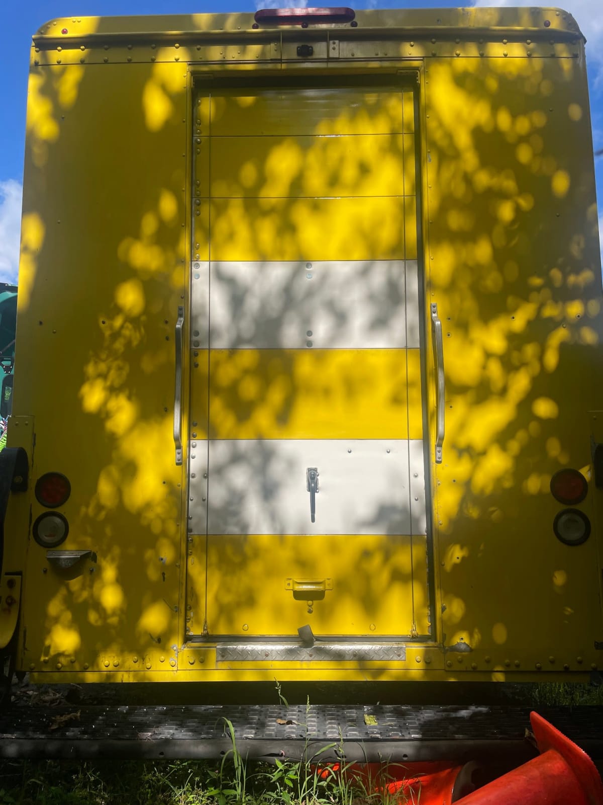 2017 Frtlr Custom Chassis Corp MT55 671933