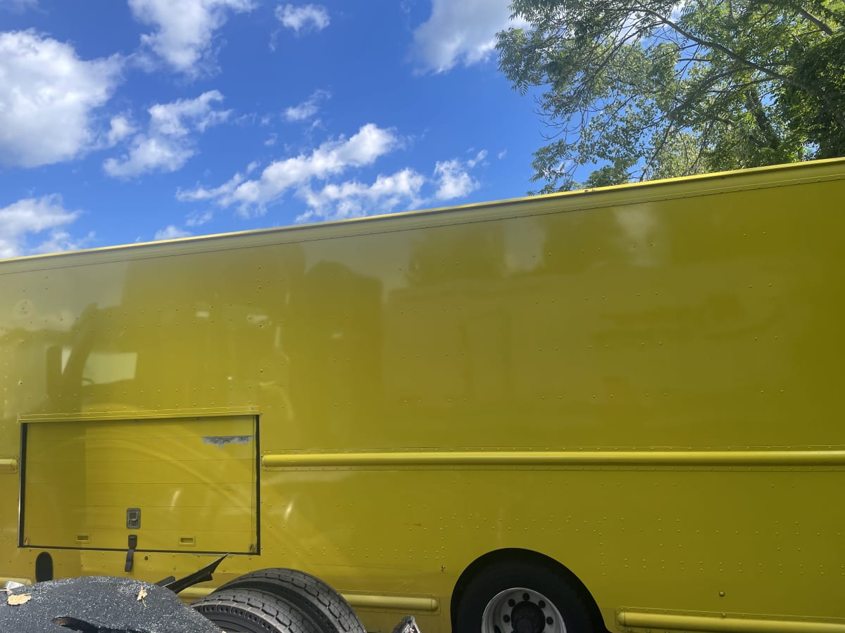 2017 Frtlr Custom Chassis Corp MT55 671933