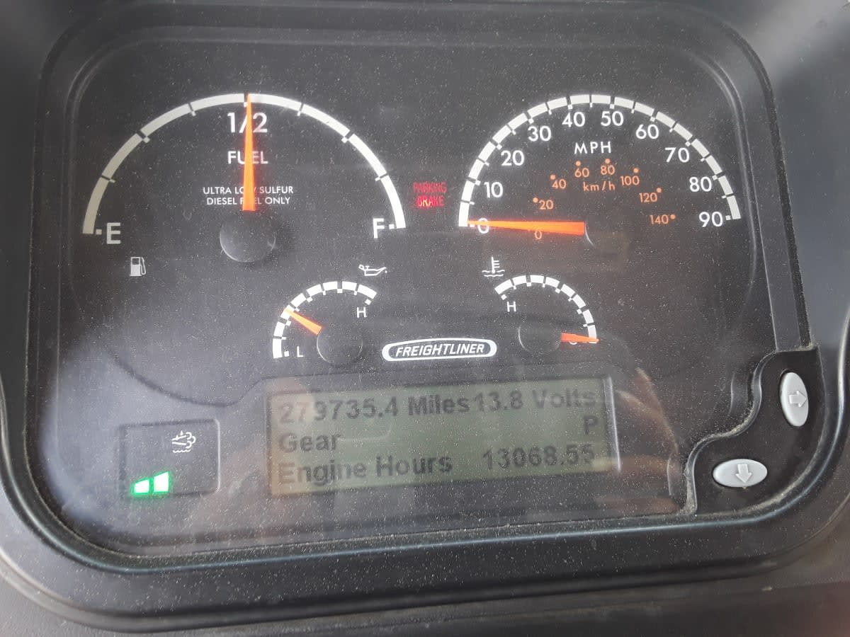 2017 Frtlr Custom Chassis Corp MT55 671947