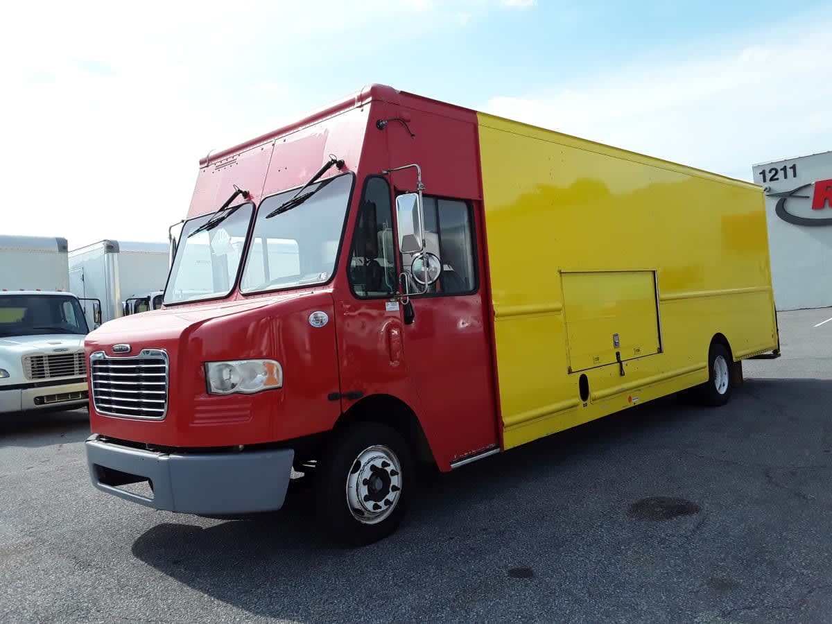 2017 Frtlr Custom Chassis Corp MT55 671947