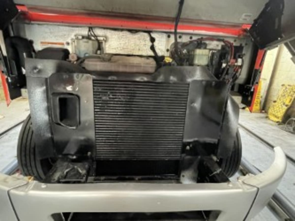 2017 Frtlr Custom Chassis Corp MT55 671966