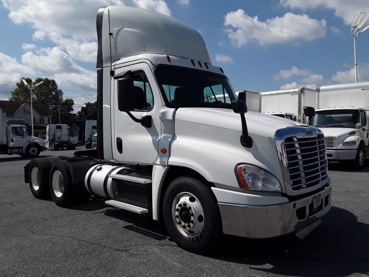 2017 Freightliner/Mercedes CASCADIA 125 672006