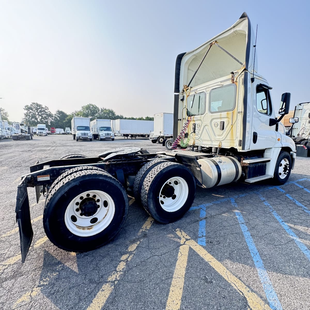2017 Freightliner/Mercedes CASCADIA 125 672023
