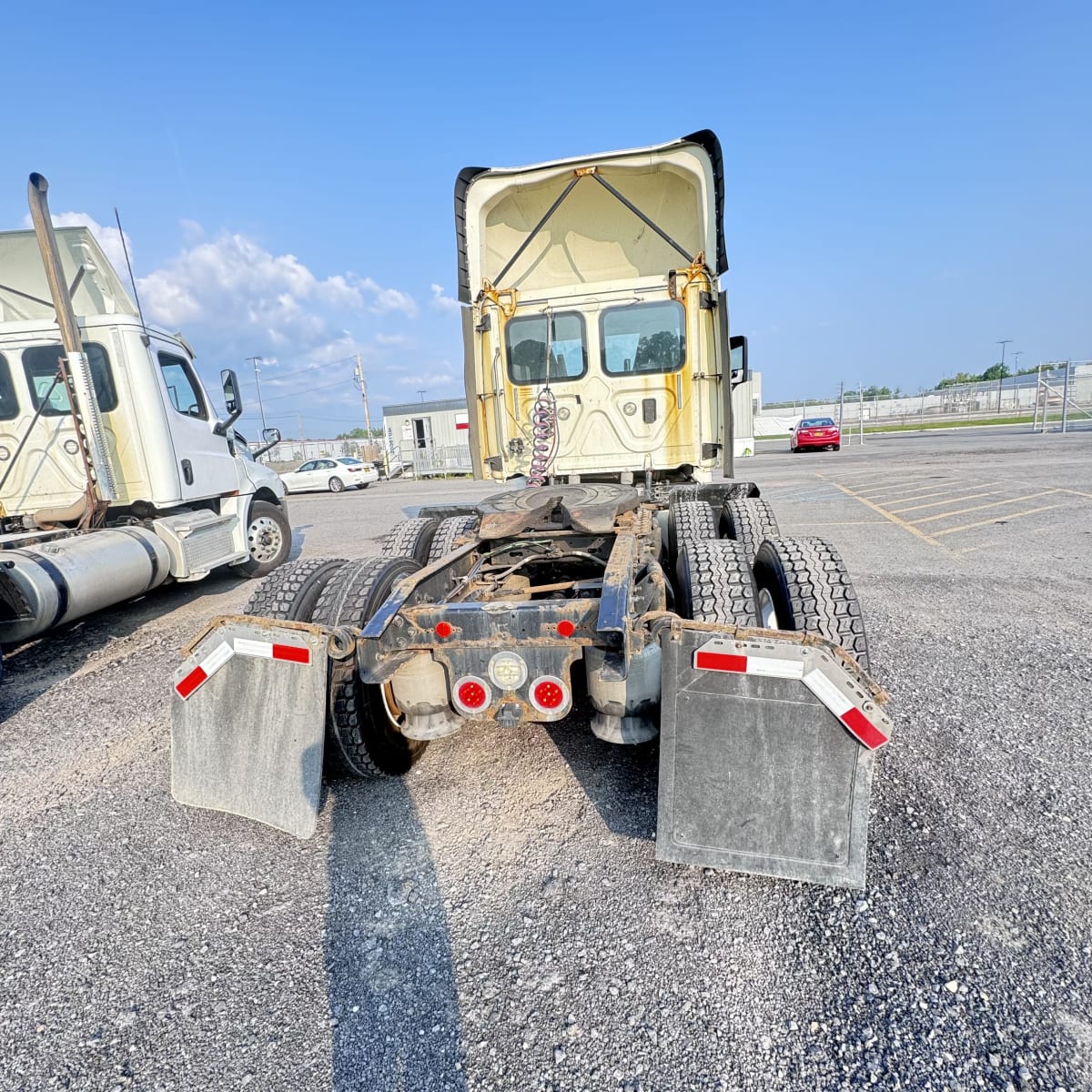 2017 Freightliner/Mercedes CASCADIA 125 672033