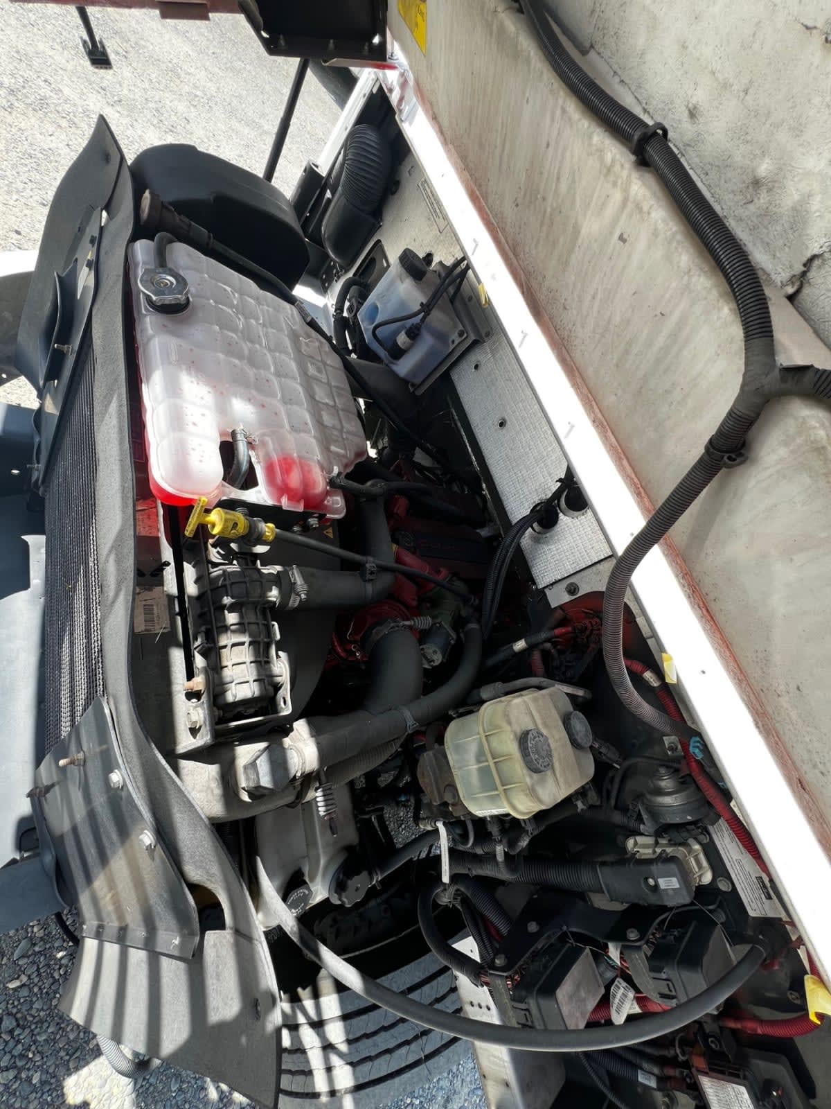 2017 Frtlr Custom Chassis Corp MT55 672090