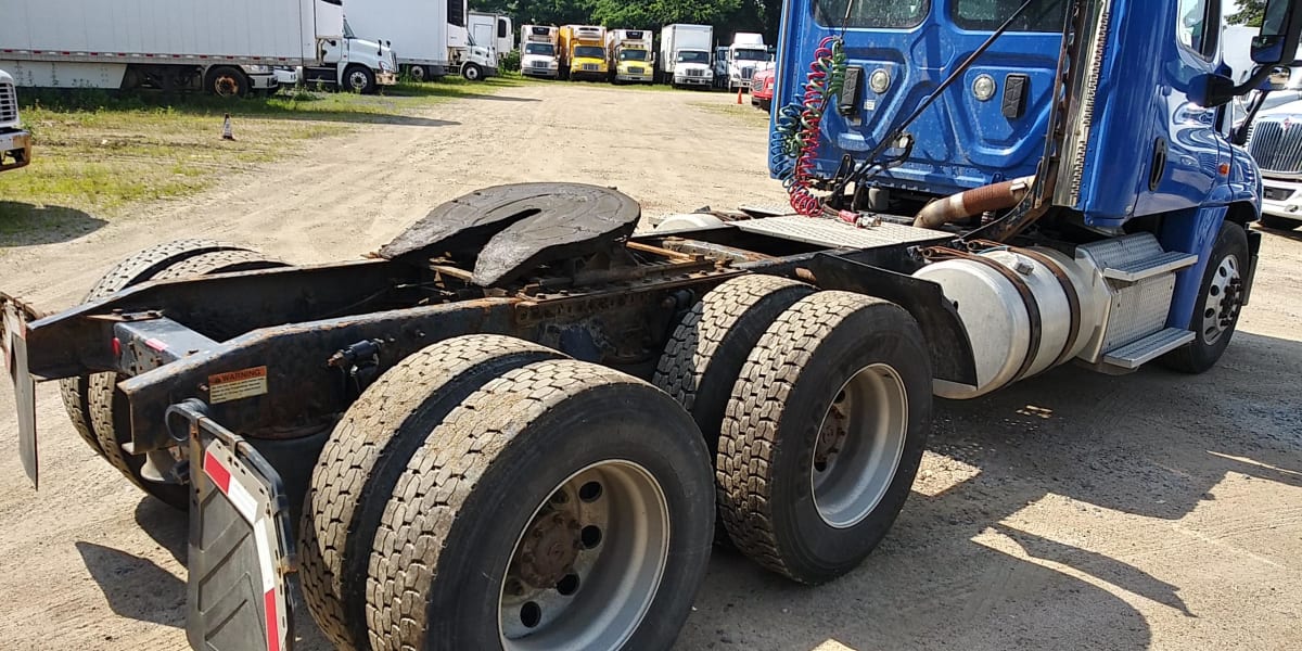 2017 Freightliner/Mercedes CASCADIA 125 672114