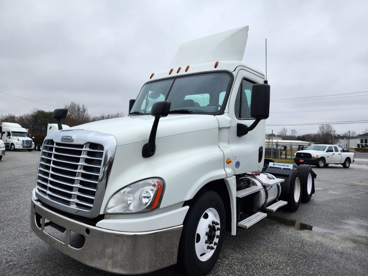 2017 Freightliner/Mercedes CASCADIA 125 672141