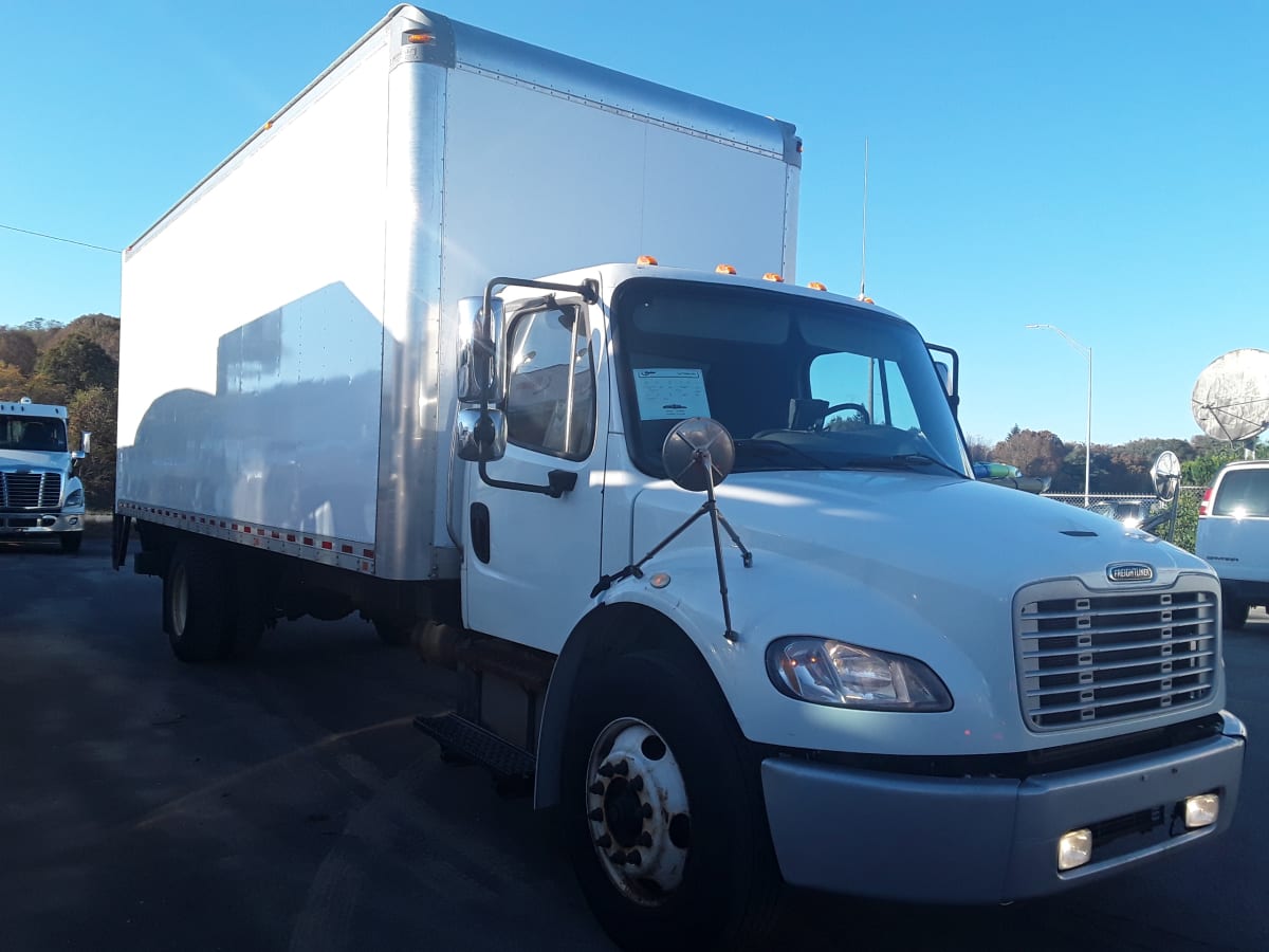 2017 Freightliner/Mercedes M2 106 672152