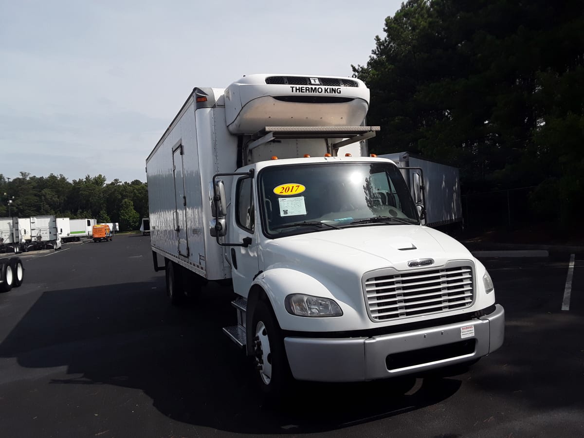 2017 Freightliner/Mercedes M2 106 672160