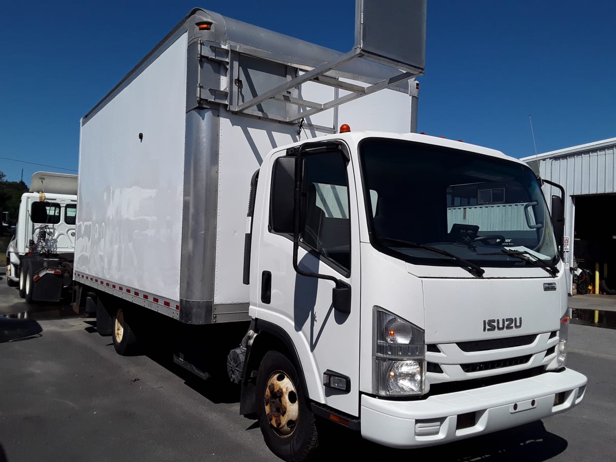 2017 Isuzu NPR 672164