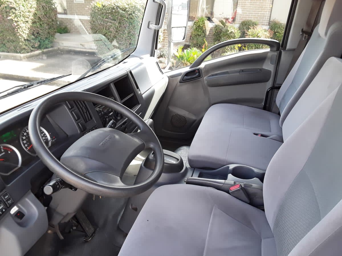 2017 Isuzu NPR HD 672170