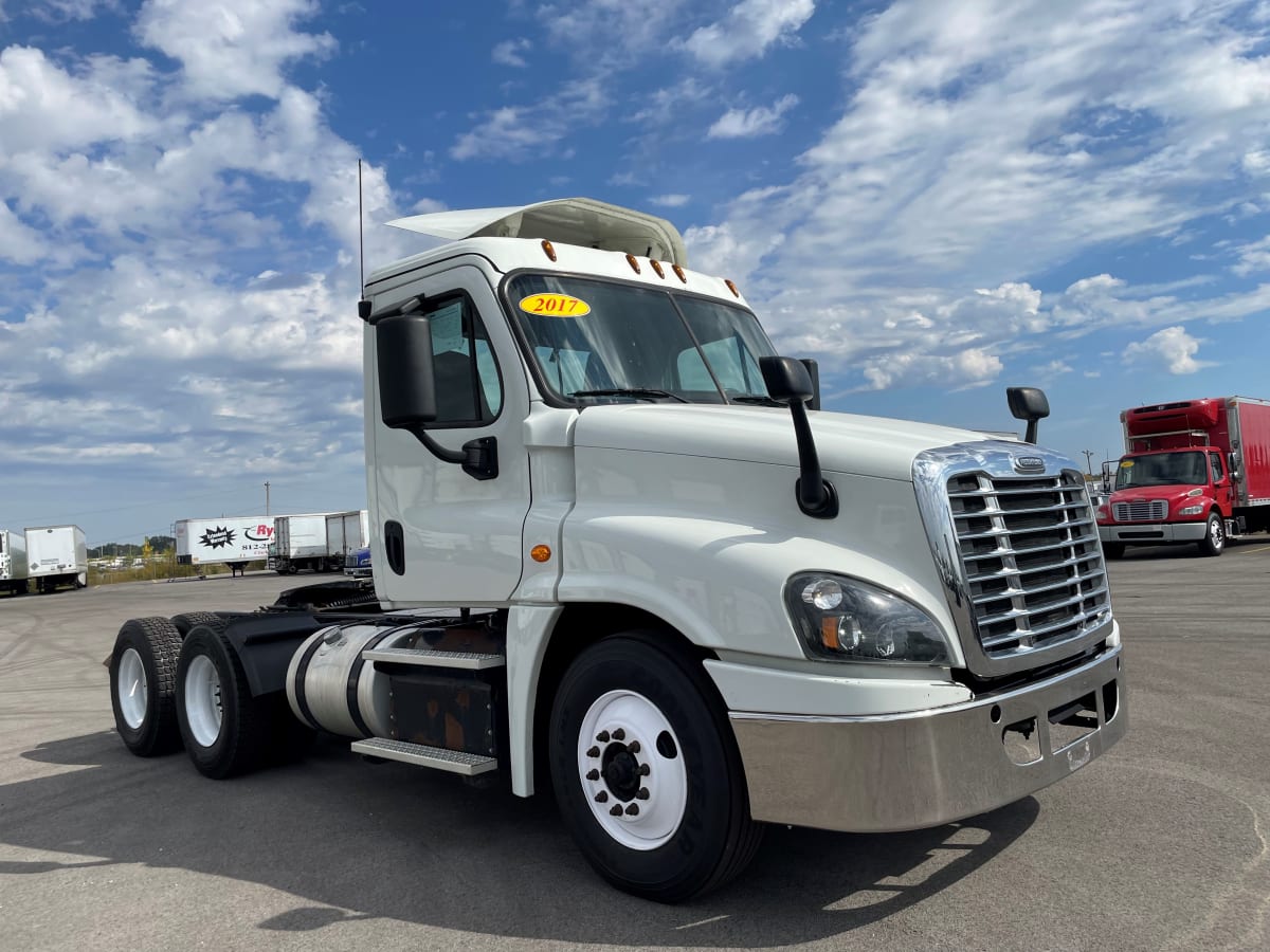 2017 Freightliner/Mercedes CASCADIA 125 672248