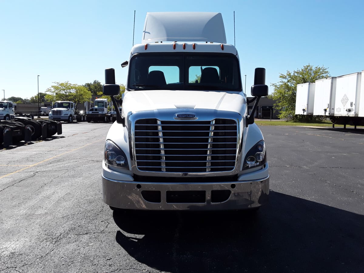 2017 Freightliner/Mercedes CASCADIA 125 672260