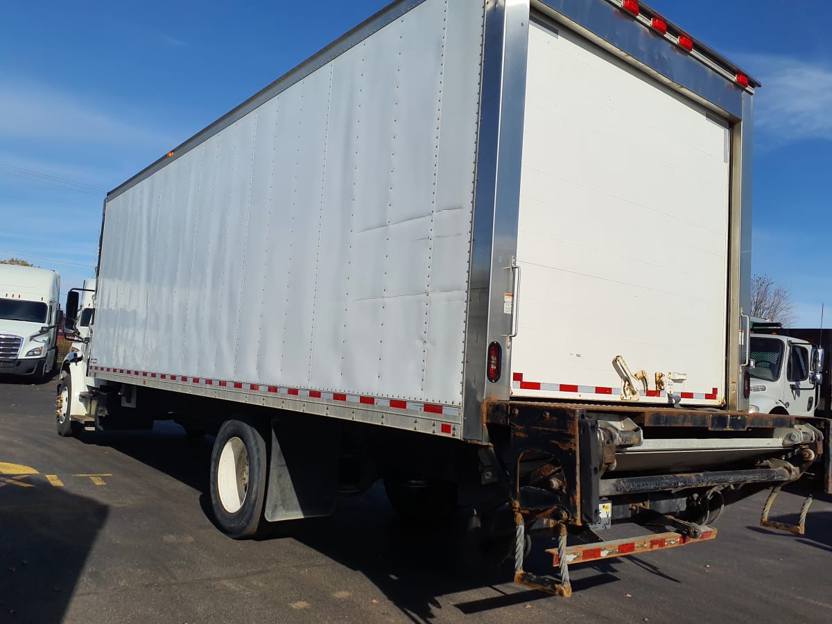 2017 Freightliner/Mercedes M2 106 672265