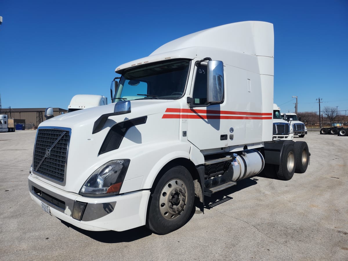 2017 Volvo VNL64TRACTOR 672345