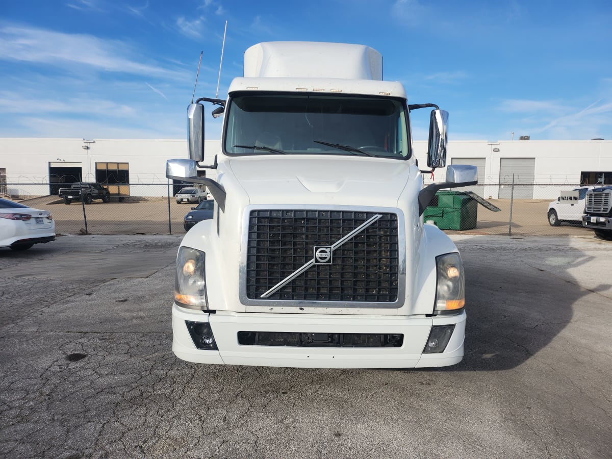 2017 Volvo VNL64TRACTOR 672347