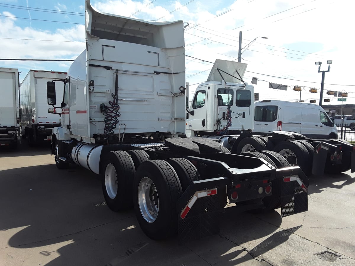 2017 Volvo VNL64TRACTOR 672348