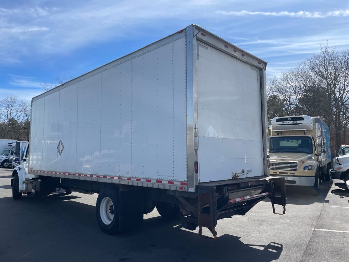 2017 Freightliner/Mercedes M2 106 672444