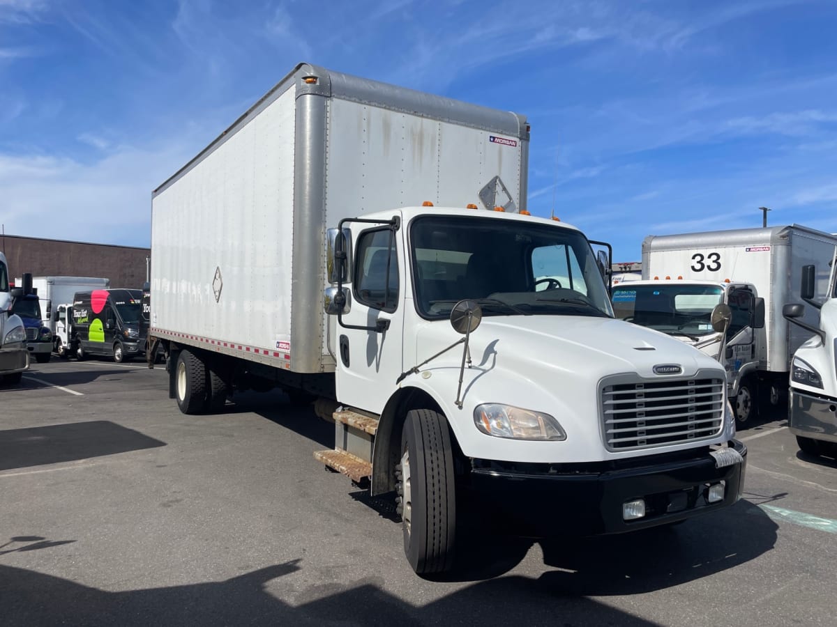 2017 Freightliner/Mercedes M2 106 672444