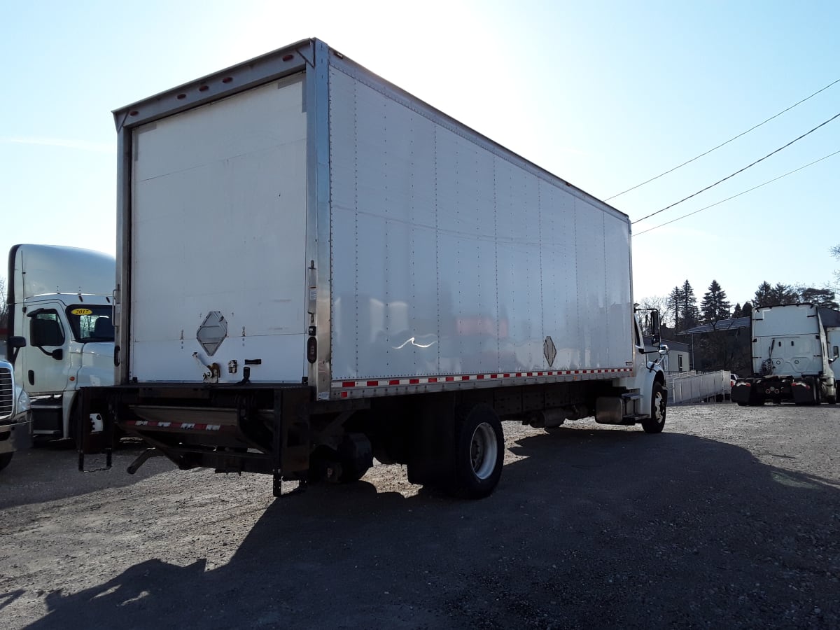 2017 Freightliner/Mercedes M2 106 672449