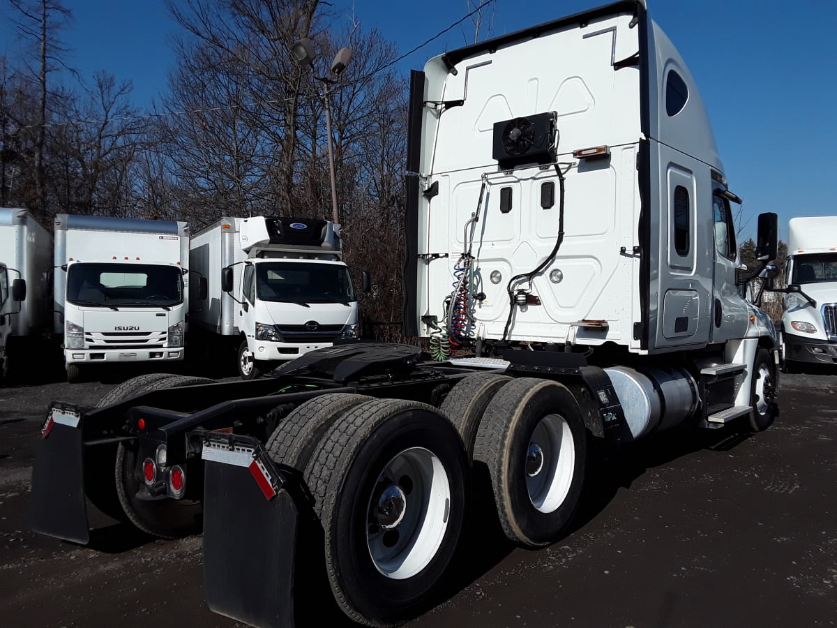 2017 Freightliner/Mercedes CASCADIA 125 672483