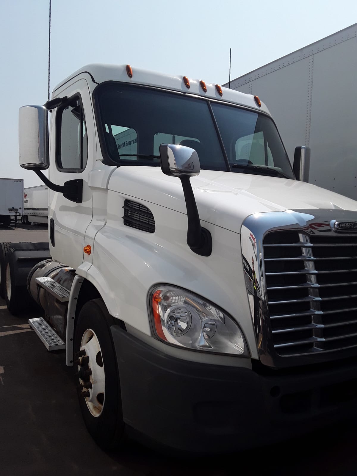 2017 Freightliner/Mercedes CASCADIA 113 672494