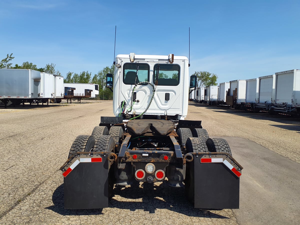 2017 Freightliner/Mercedes CASCADIA 113 672502