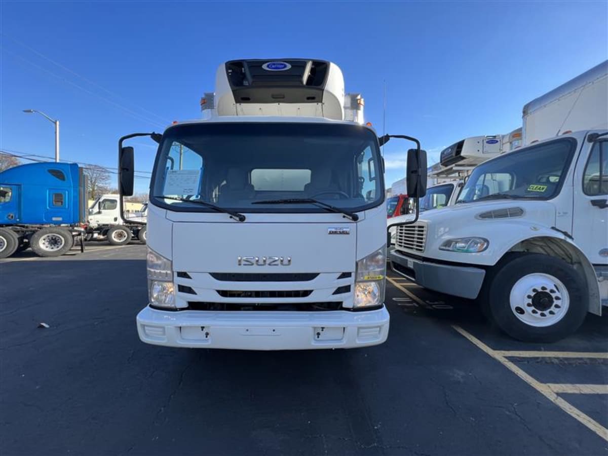 2017 Isuzu NPR 672533
