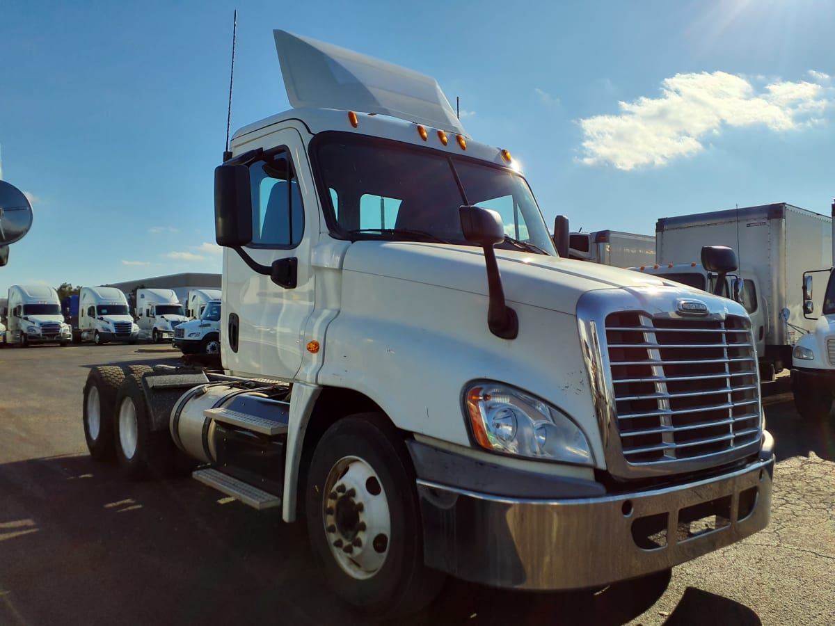 2016 Freightliner/Mercedes CASCADIA 125 672560