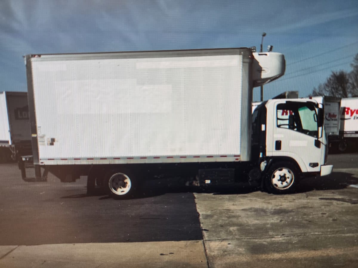 2017 Isuzu NPR HD 672568