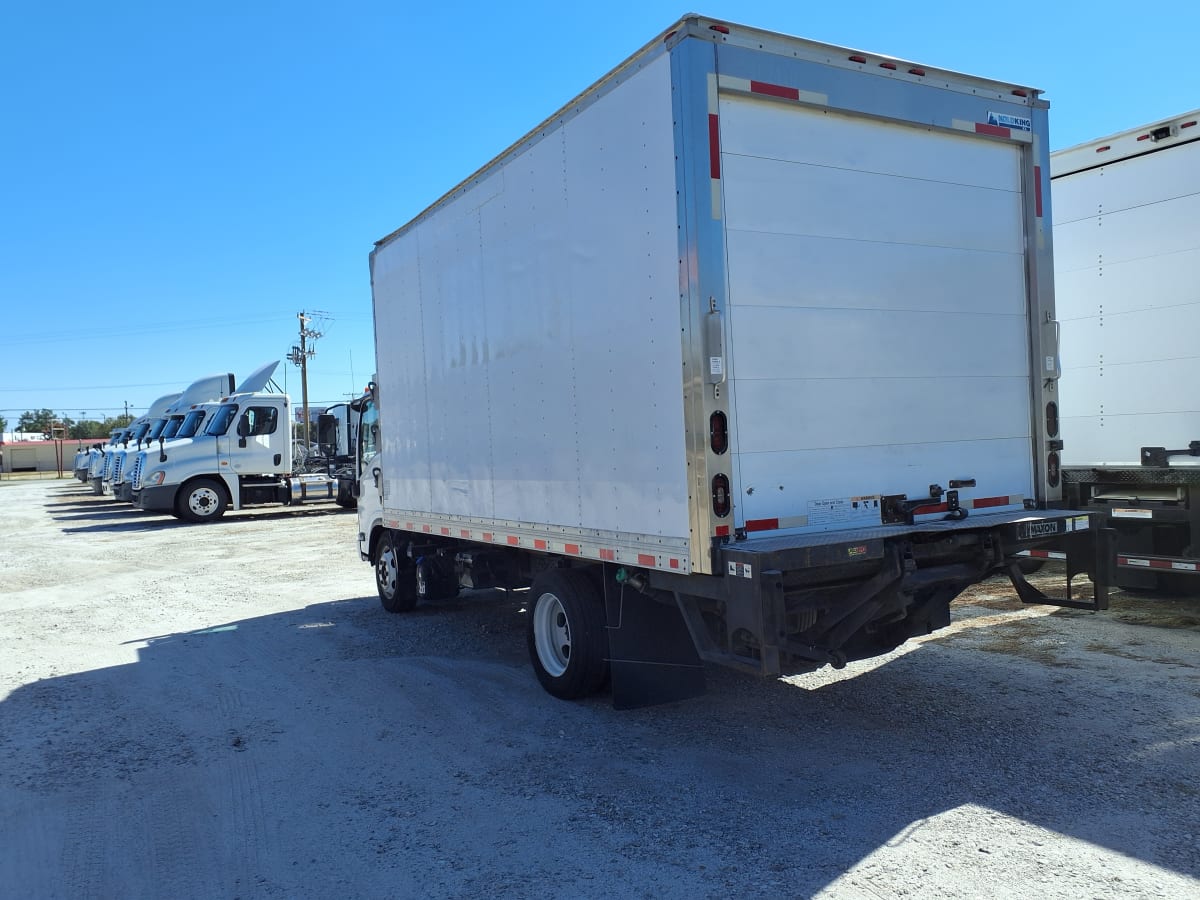 2017 Isuzu NPR 672582