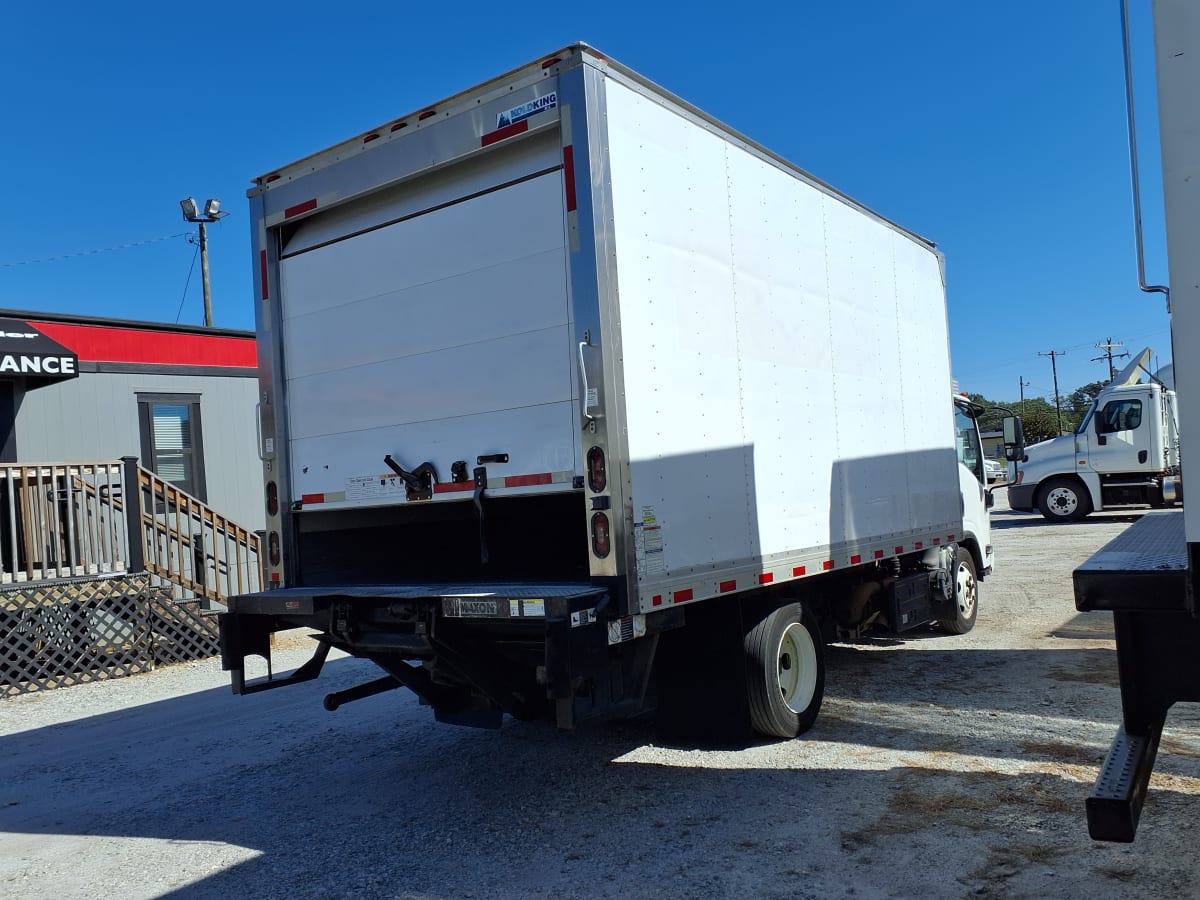 2017 Isuzu NPR 672582