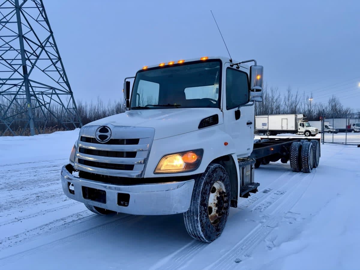 2017 Hino HINO 358 672606